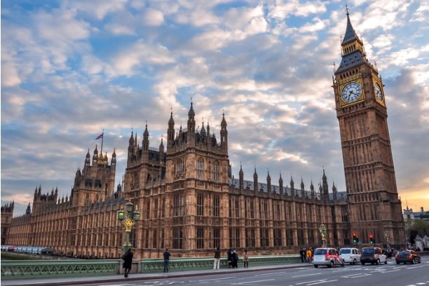 P1222-list-houses-of-parliament-and-big-ben-at-sunset-london-uk-picture-id1094163134 (2)